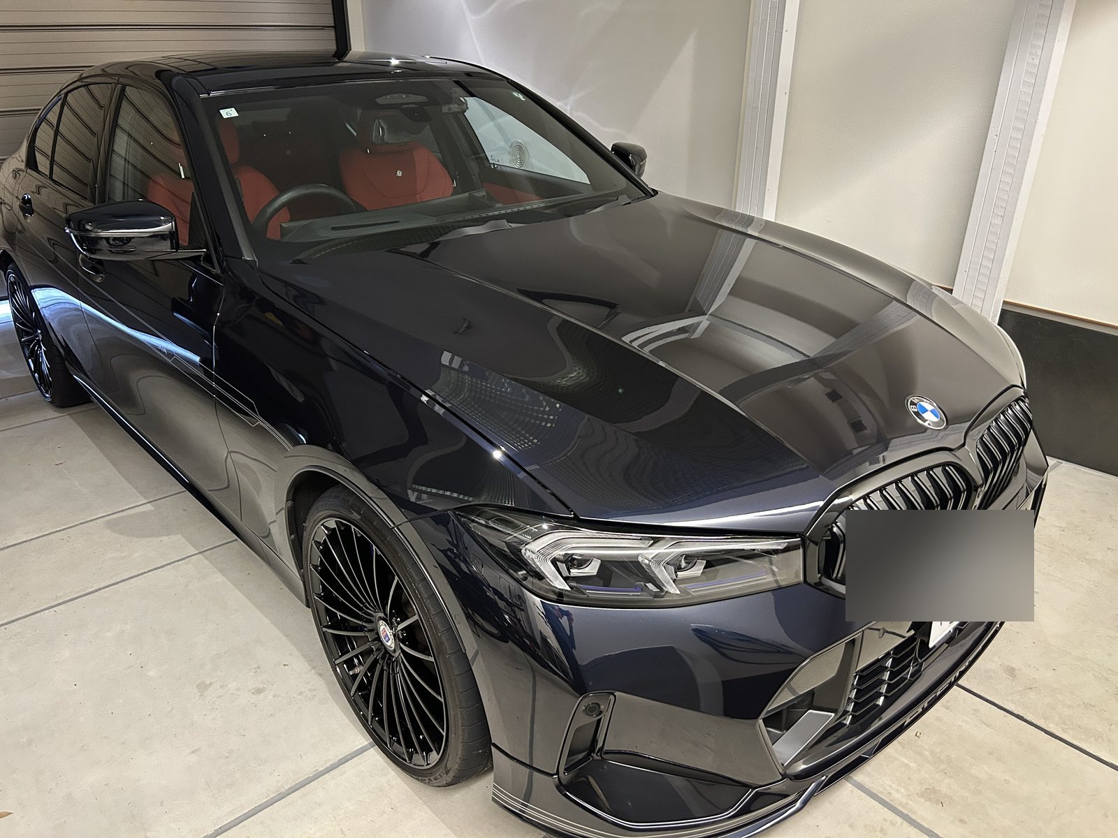 シラザンコーティング施工後のBMW アルピナ B3